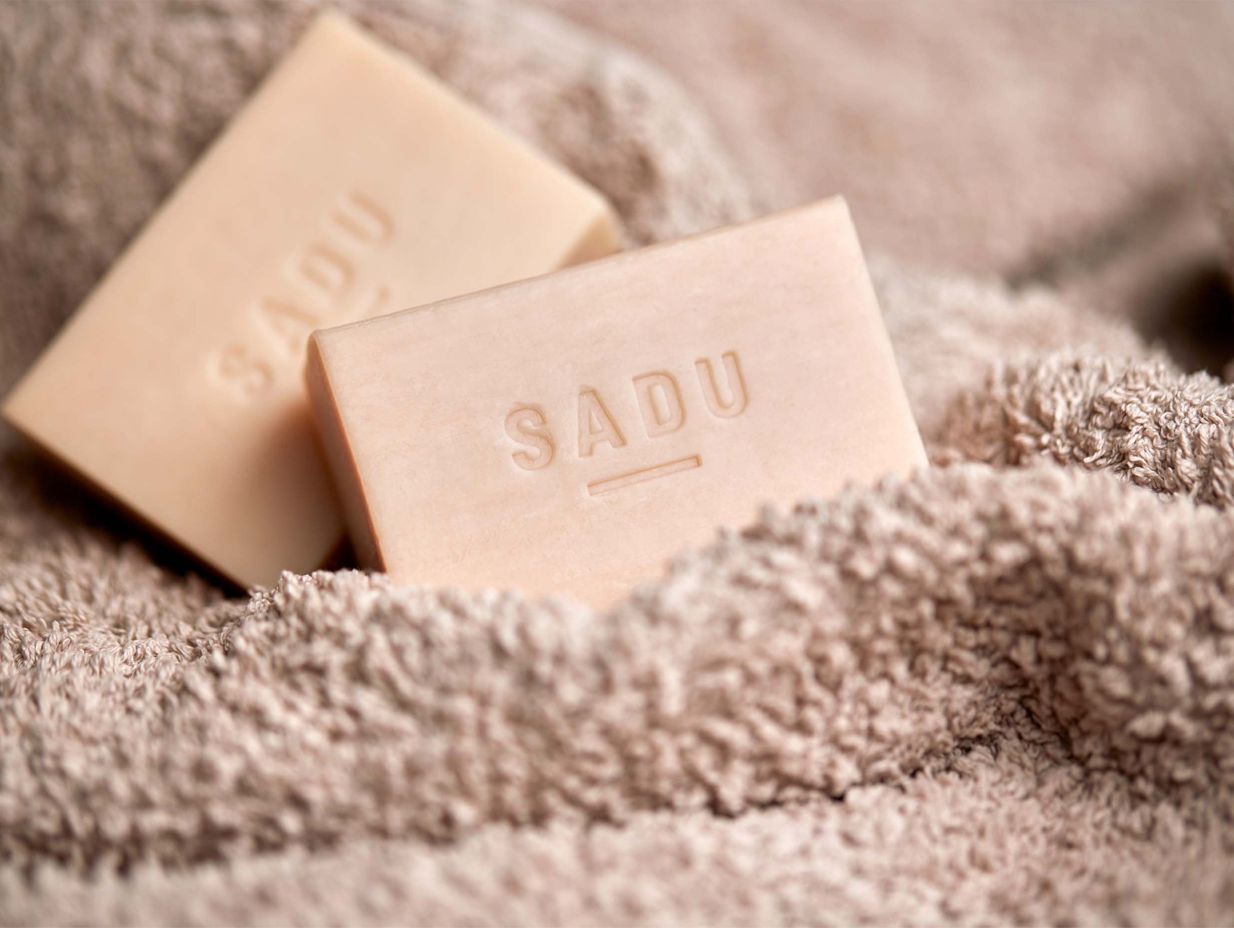 How to Choose Soaps for Extremely Dry and Sensitive Skin?